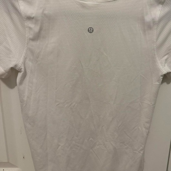 White Lululemon T-Shirt - Picture 3 of 5